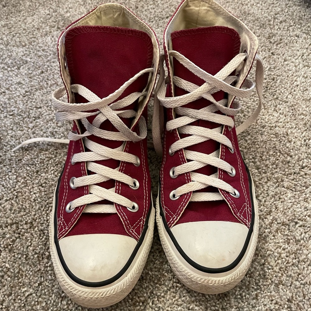Converse Maroon High Tops Size 8